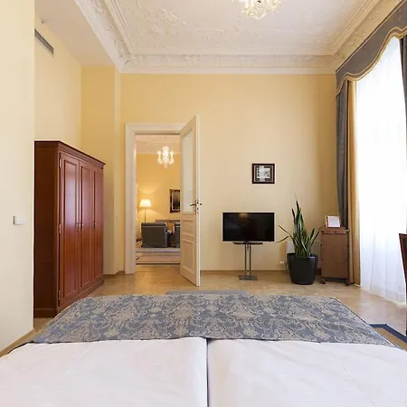Szálloda Grandhotel Pupp