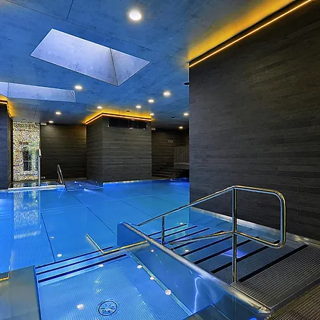 Grandhotel Pupp Szálloda